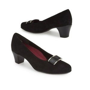 NEW Munro Women's Mara Closed Toe Classic Pumps E249